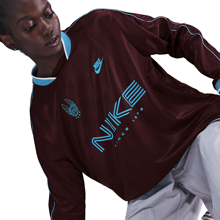 Nike Sportswear Women's Long-Sleeve Jersey T-Shirt - Street Gym